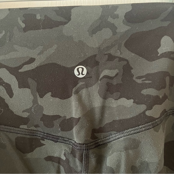 Lululemon Align Camo High Rise Crop 23” - Picture 3 of 4